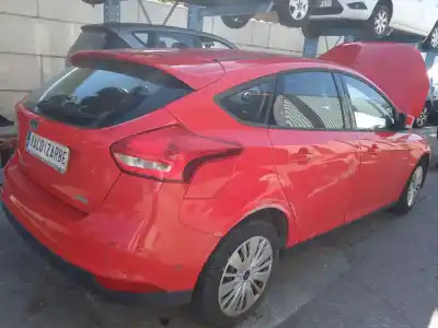 Veículo de Sucata ford focus iii sedán 1.0 ecoboost do ano 2015 alimentado m1da,m1dc,m1dd