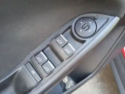 Veículo de Sucata ford focus iii sedán 1.0 ecoboost do ano 2015 alimentado m1da,m1dc,m1dd