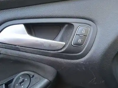 Veículo de Sucata ford focus iii sedán 1.0 ecoboost do ano 2015 alimentado m1da,m1dc,m1dd