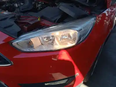 Veículo de Sucata ford focus iii sedán 1.0 ecoboost do ano 2015 alimentado m1da,m1dc,m1dd