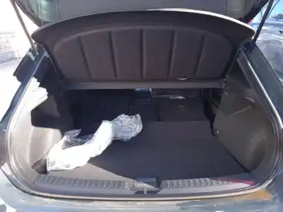 Здавання транспортного засобу cupra leon (kl1) 1.5 tsi року 2024 потужний dxdb