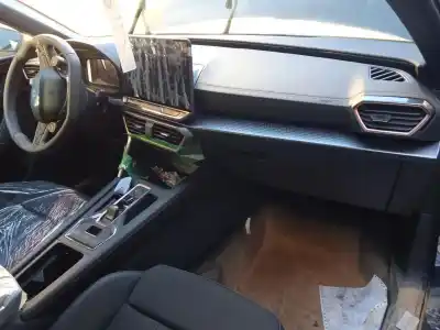 Здавання транспортного засобу cupra leon (kl1) 1.5 tsi року 2024 потужний dxdb