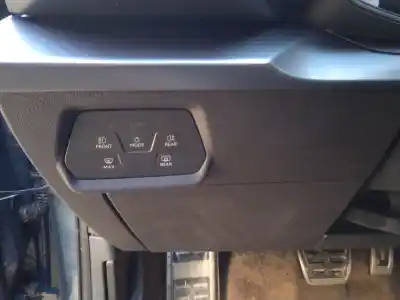 Здавання транспортного засобу cupra leon (kl1) 1.5 tsi року 2024 потужний dxdb