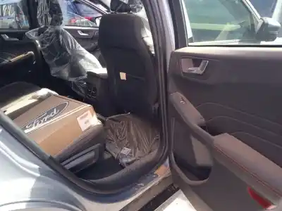 Scrapping Vehicle ford kuga iii (dfk) 2.5 duratec plug-in-hybrid of the year 2024 powered bgda