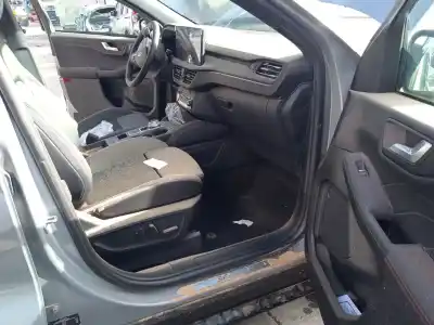 Scrapping Vehicle ford kuga iii (dfk) 2.5 duratec plug-in-hybrid of the year 2024 powered bgda