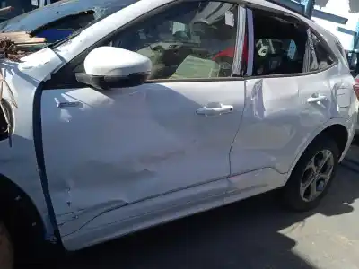 Veicolo di demolizione ford kuga iii (dfk) 2.5 duratec plug-in-hybrid dell'anno 2024 alimentato bgda