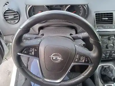 Scrapping Vehicle opel meriva b monospace (s10) 1.6 cdti (75) of the year 2014 powered b16dth