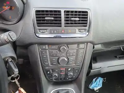 Scrapping Vehicle opel meriva b monospace (s10) 1.6 cdti (75) of the year 2014 powered b16dth