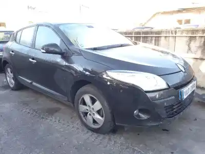 Veículo de Sucata RENAULT MEGANE III FASTBACK (BZ0/1_, B3_)  do ano 2010 alimentado K9K832