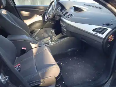 Scrapping Vehicle renault megane iii fastback (bz0/1_, b3_) 1.5 dci of the year 2010 powered k9k832