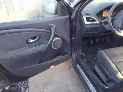 Scrapping Vehicle renault megane iii fastback (bz0/1_, b3_) 1.5 dci of the year 2010 powered k9k832