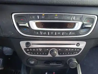 Scrapping Vehicle renault megane iii fastback (bz0/1_, b3_) 1.5 dci of the year 2010 powered k9k832