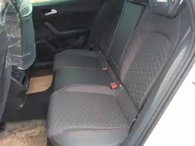 Veicolo di demolizione seat leon (kl1) 1.0 tsi mild hybrid dell'anno 2024 alimentato dlaa