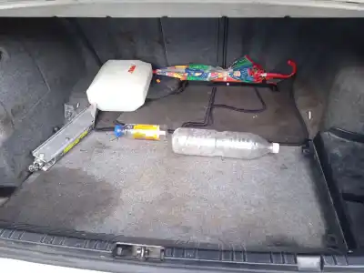 Scrapping Vehicle bmw 3 (e46) 320 d of the year 2002 powered m47d20