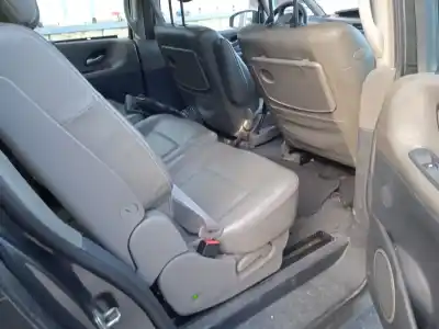 Здавання транспортного засобу renault espace iv (jk0/1_) 2.2 dci (jk0h) року 2005 потужний g9t 742,g9t 743