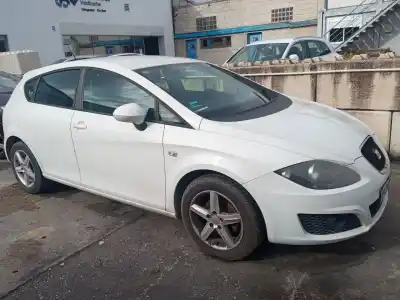 Veículo de Sucata seat leon (1p1) 1.6 tdi do ano 2010 alimentado cayc