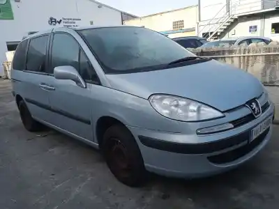 Scrapping Vehicle PEUGEOT 807 (EB_)  of the year 2003 powered RFN (EW10J4)