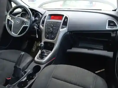 Здавання транспортного засобу opel astra j (p10) 1.7 cdti (68) року 2010 потужний a17dtr