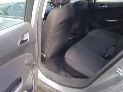 Здавання транспортного засобу opel astra j (p10) 1.7 cdti (68) року 2010 потужний a17dtr