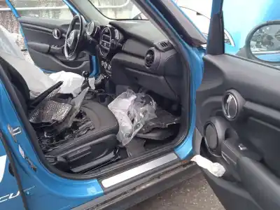 Veículo de Sucata mini mini (f55) one d do ano 2018 alimentado b37c15a