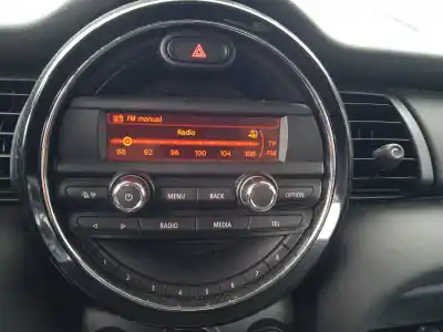 Veículo de Sucata mini mini (f55) one d do ano 2018 alimentado b37c15a