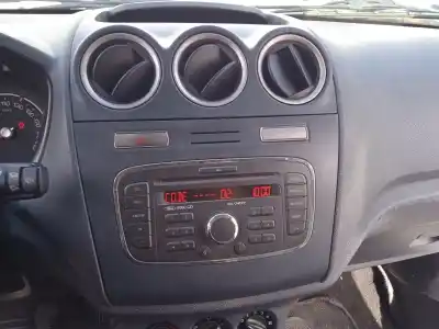 Здавання транспортного засобу ford transit connect (p65_, p70_, p80_) 1.8 di року 2013 потужний p7pb