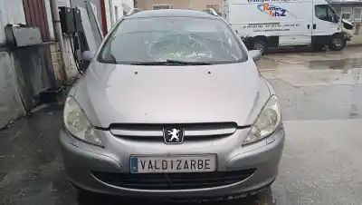 Véhicule à la ferraille PEUGEOT 307 SW (3H)  de l'année 2005 alimenté RFN