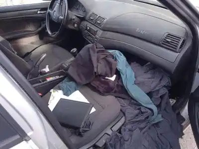 Scrapping Vehicle bmw 3 (e46) 320 d of the year 1998 powered m47d20