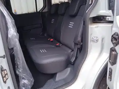 Véhicule à la ferraille ford tourneo custom v362 autobús (f3) 1.0 ecoboost phev de l'année 2024 alimenté b7nb