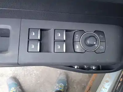 Véhicule à la ferraille ford tourneo custom v362 autobús (f3) 1.0 ecoboost phev de l'année 2024 alimenté b7nb