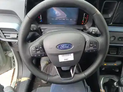 Véhicule à la ferraille ford tourneo custom v362 autobús (f3) 1.0 ecoboost phev de l'année 2024 alimenté b7nb