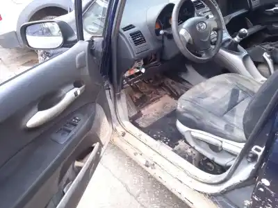 Veículo de Sucata toyota auris (_e15_) 1.4 d-4d (nde150_) do ano 2009 alimentado 1nd