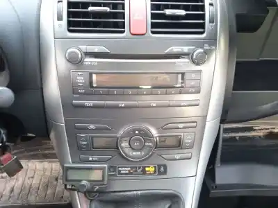 Veículo de Sucata toyota auris (_e15_) 1.4 d-4d (nde150_) do ano 2009 alimentado 1nd