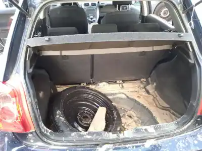 Veículo de Sucata toyota auris (_e15_) 1.4 d-4d (nde150_) do ano 2009 alimentado 1nd