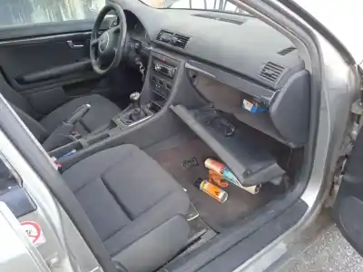 Scrapping Vehicle audi a4 b6 (8e2) 1.9 tdi of the year 2003 powered avf