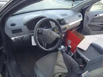 Veículo de Sucata opel astra h ranchera familiar (a04) 1.7 cdti (l35) do ano 2009 alimentado z17dtr