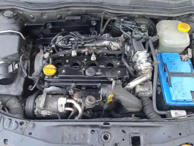 Veículo de Sucata opel astra h ranchera familiar (a04) 1.7 cdti (l35) do ano 2009 alimentado z17dtr