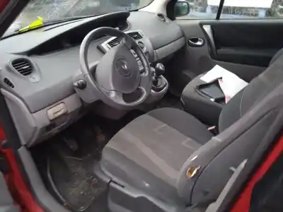 Здавання транспортного засобу renault scénic ii (jm0/1_) 1.9 dci (jm0g, jm12, jm1g, jm2c) року 2004 потужний f9q812