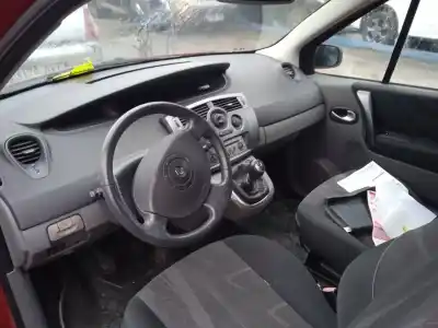 Здавання транспортного засобу renault scénic ii (jm0/1_) 1.9 dci (jm0g, jm12, jm1g, jm2c) року 2004 потужний f9q812