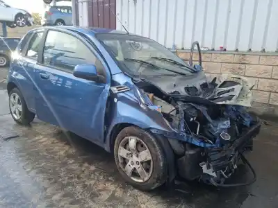 Veicolo di demolizione CHEVROLET AVEO / KALOS FASTBACK (T250, T255)  dell'anno 2010 alimentato B12D1