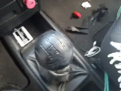 Здавання транспортного засобу chevrolet aveo / kalos fastback (t250, t255) 1.2 року 2010 потужний b12d1