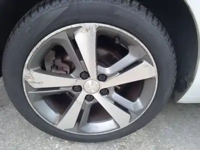 Здавання транспортного засобу peugeot 308 ii (lb_, lp_, lw_, lh_, l3_) 1.6 bluehdi 120 року 2017 потужний bhz (dv6fc)