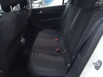 Здавання транспортного засобу peugeot 308 ii (lb_, lp_, lw_, lh_, l3_) 1.6 bluehdi 120 року 2017 потужний bhz (dv6fc)