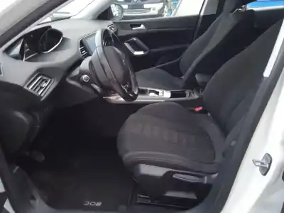 Здавання транспортного засобу peugeot 308 ii (lb_, lp_, lw_, lh_, l3_) 1.6 bluehdi 120 року 2017 потужний bhz (dv6fc)