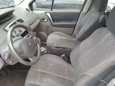 Здавання транспортного засобу renault scénic ii (jm0/1_) 1.9 dci (jm14) року 2006 потужний f9q804