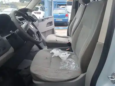 Здавання транспортного засобу volkswagen transporter v furgón (7ha, 7hh, 7ea, 7eh) 2.5 tdi року 2005 потужний axd