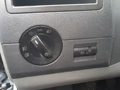 Здавання транспортного засобу volkswagen transporter v furgón (7ha, 7hh, 7ea, 7eh) 2.5 tdi року 2005 потужний axd