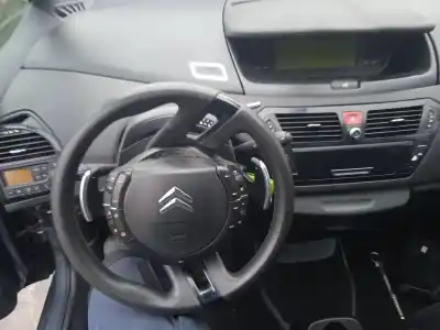 Scrapping Vehicle citroen c4 picasso i monospace (ud_) 2.0 hdi 138 of the year 2007 powered rhj