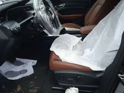 Sloopvoertuig audi e-tron (gen) 50 quattro van het jaar 2020 aangedreven easb,eawa