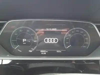 Sloopvoertuig audi e-tron (gen) 50 quattro van het jaar 2020 aangedreven easb,eawa